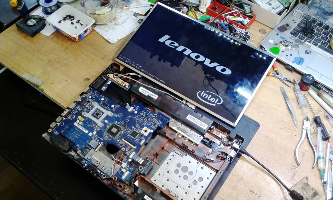 Ремонт ноутбуков Lenovo в Лобне